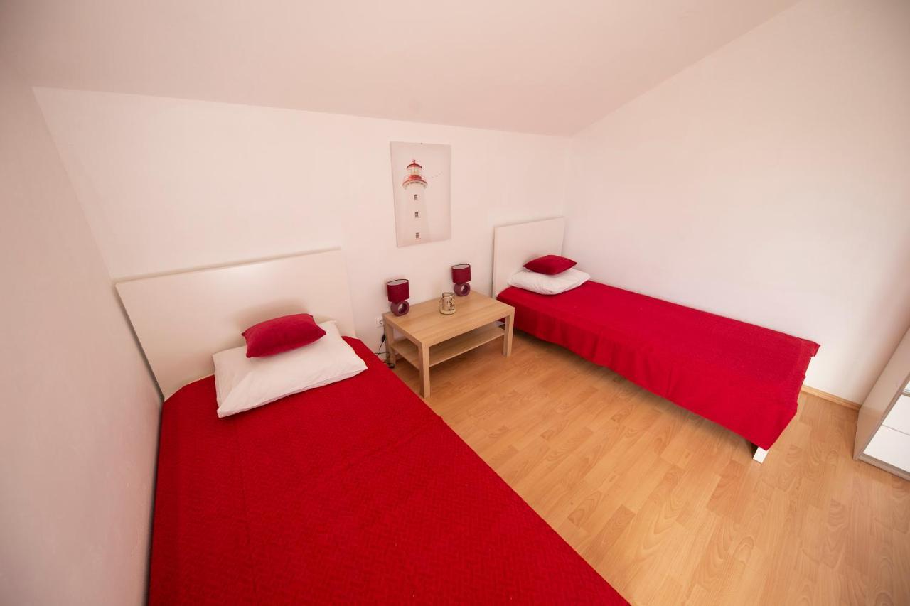 Apartments Leonarda Murter Exterior foto